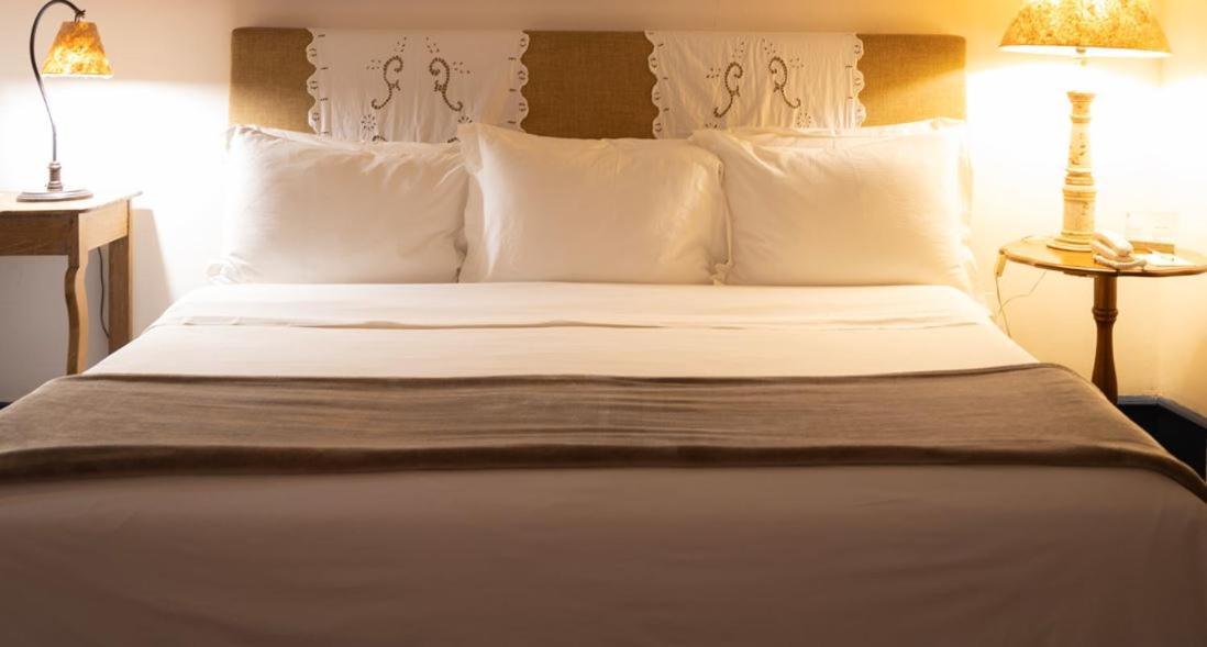 Hotel Solar Do Rosario Ouro Preto  Dış mekan fotoğraf A bed